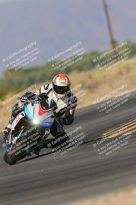 media/Nov-06-2023-Moto Forza (Mon) [[ce023d0744]]/2-Advanced Group/Session 3 (Turn 16)/